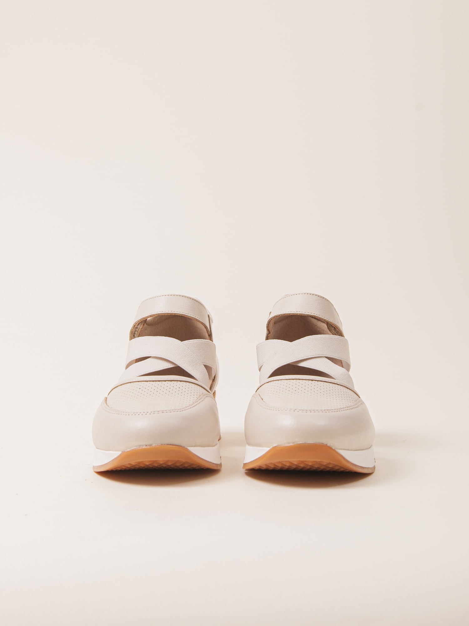 Sandalia deportiva para mujer ligeras y cómodas ideal para uso diario.