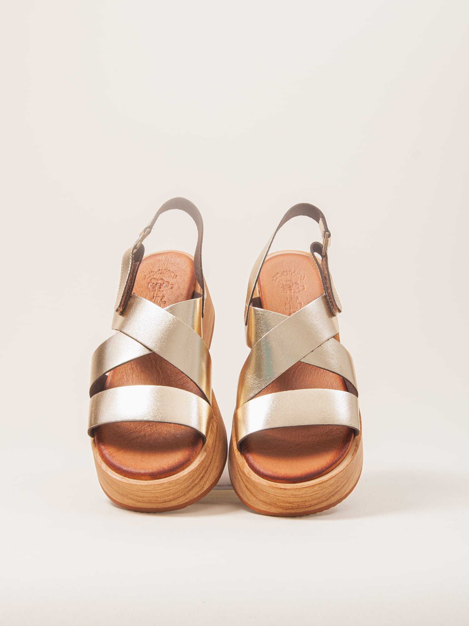 Sandalias de plataforma IGNIS EMBER Dorado